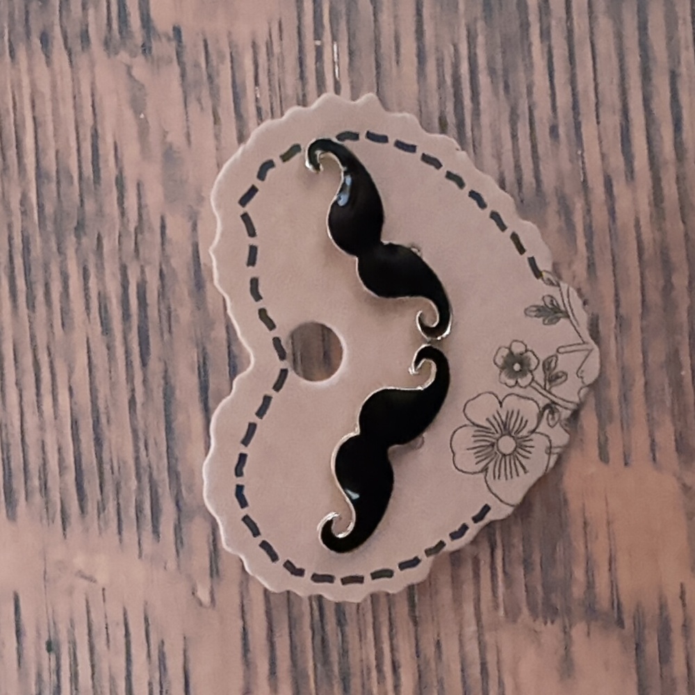 Black Mustache Brooch Set